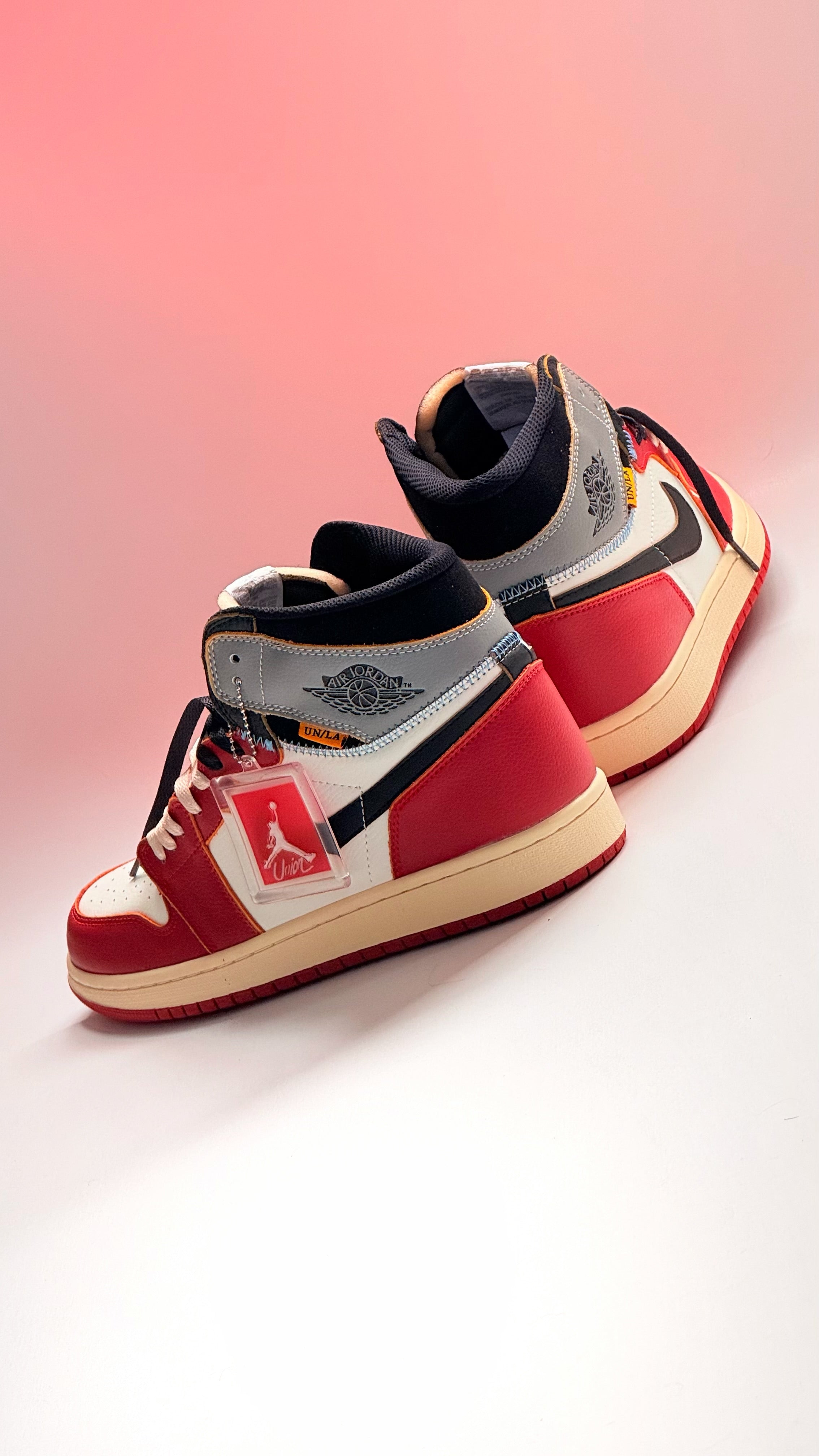 Air Jordan 1 x Union
Varsity Red and Shadow Grey