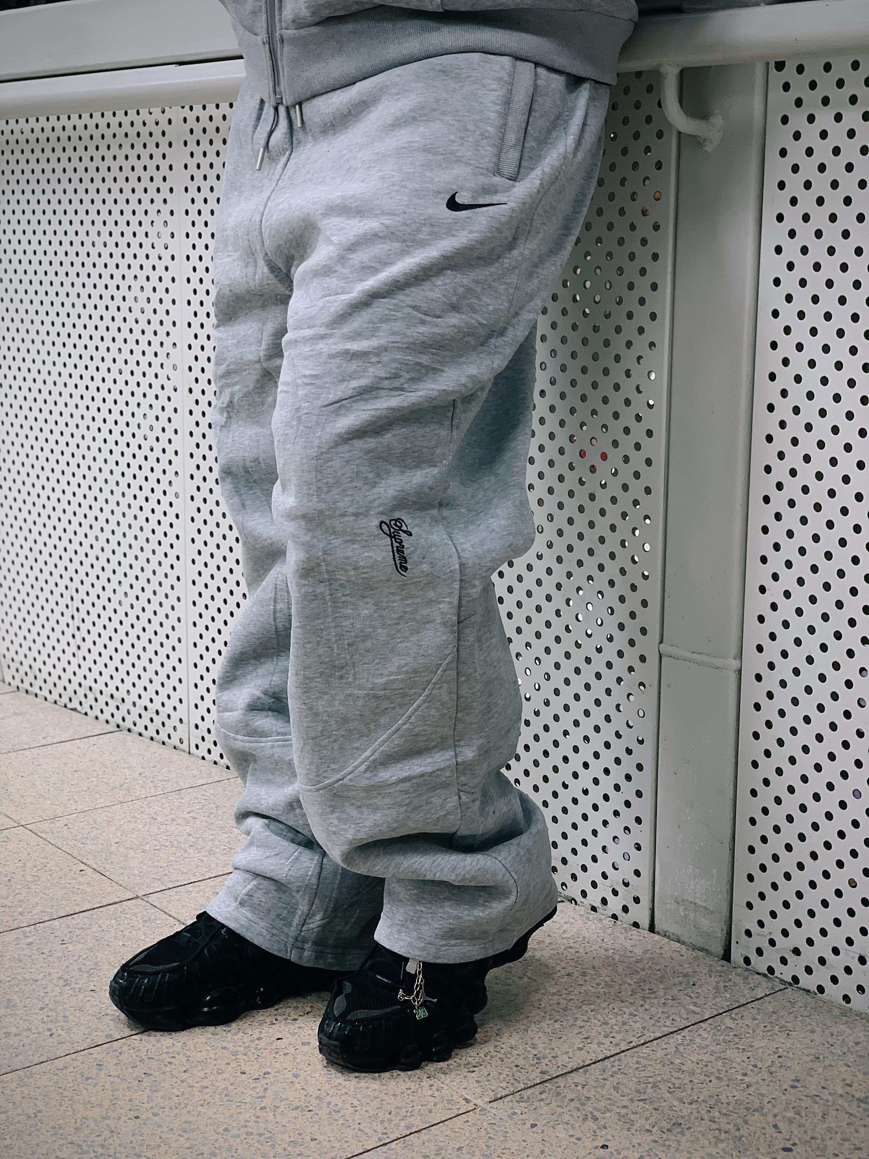 Nike Supreme Airmax