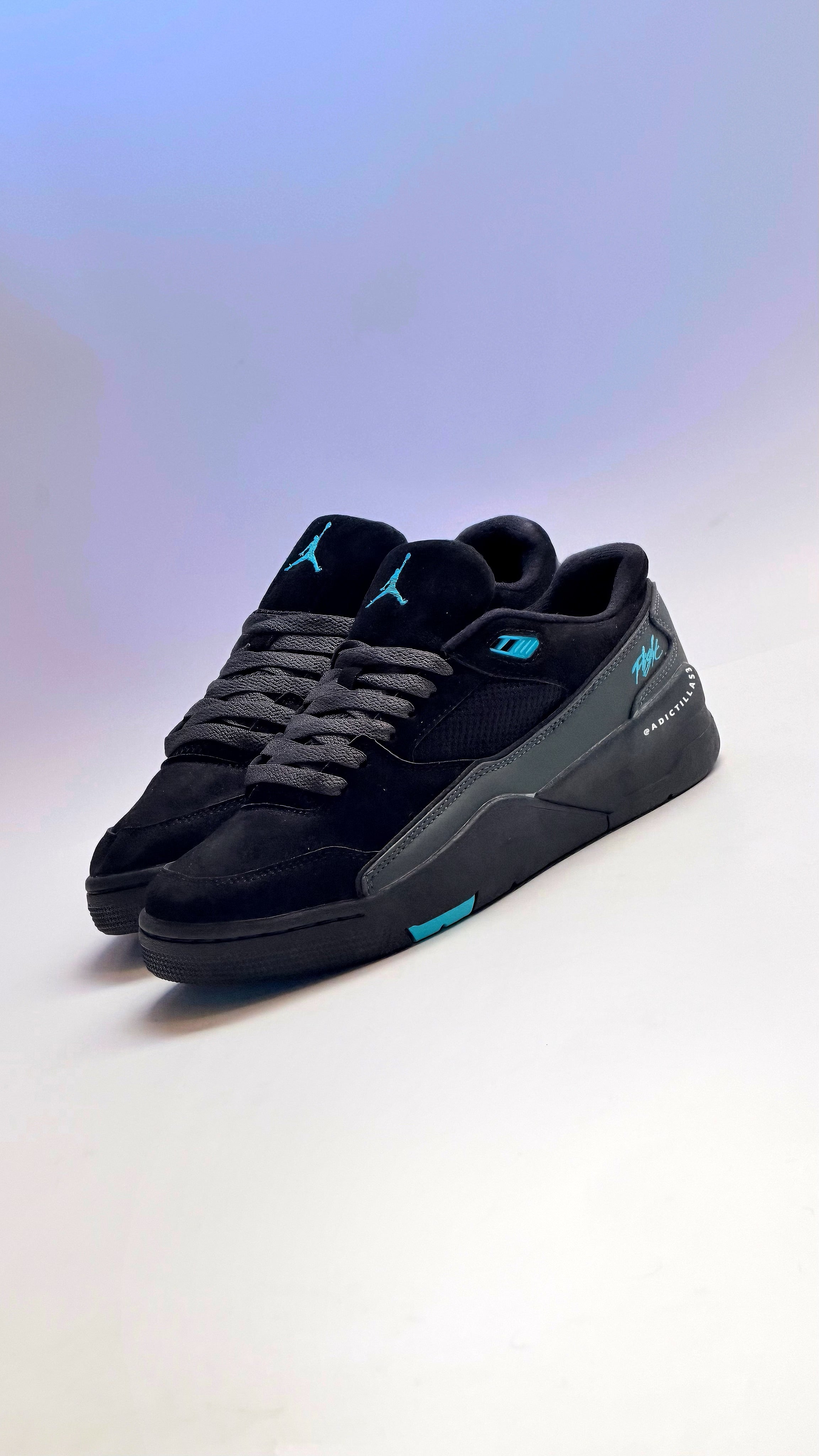 Jordan Flight Court
Black Gamma Blue