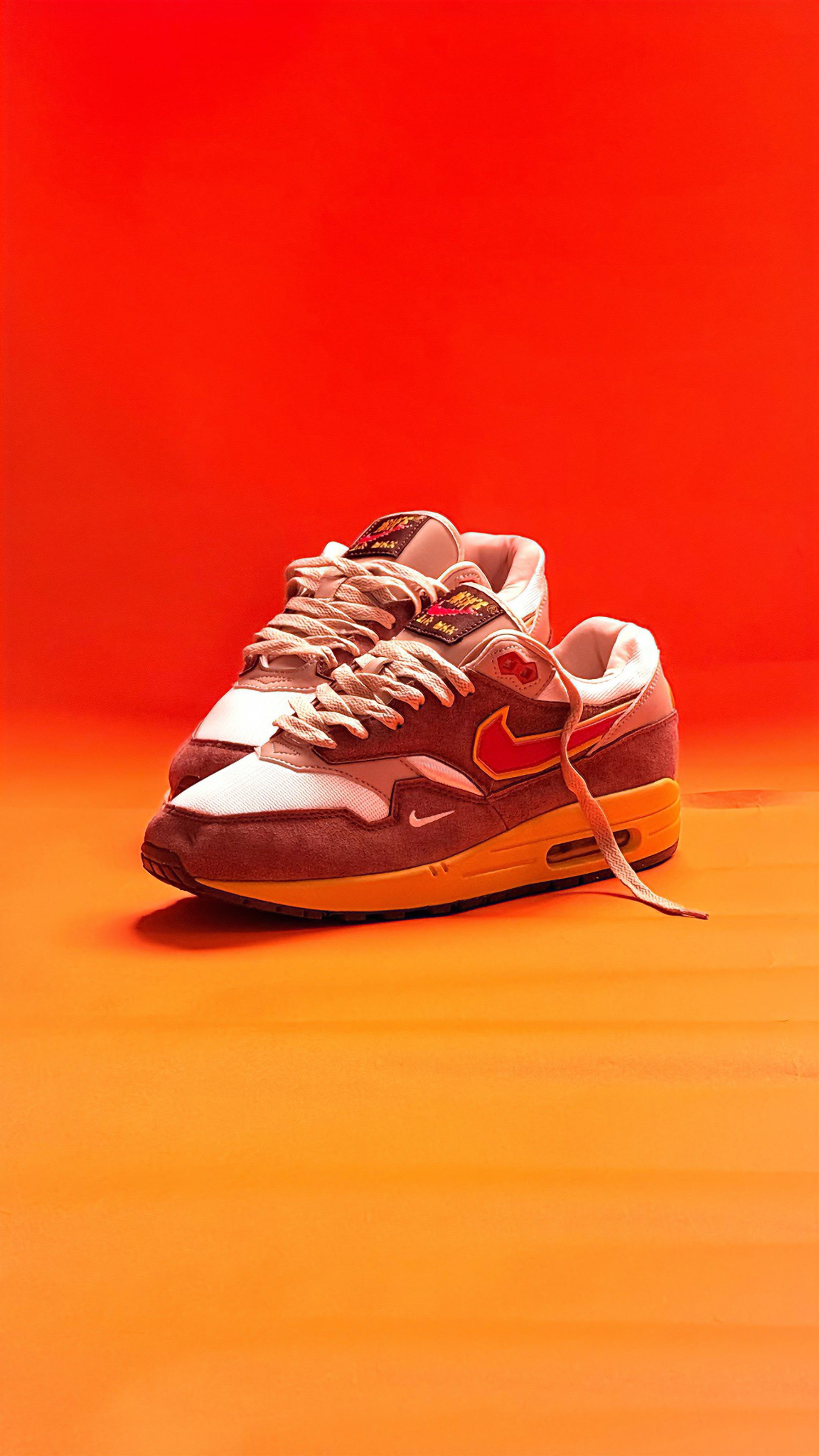 Nike Air Max 1
.SWOOSH Low Poly Big Head Origins