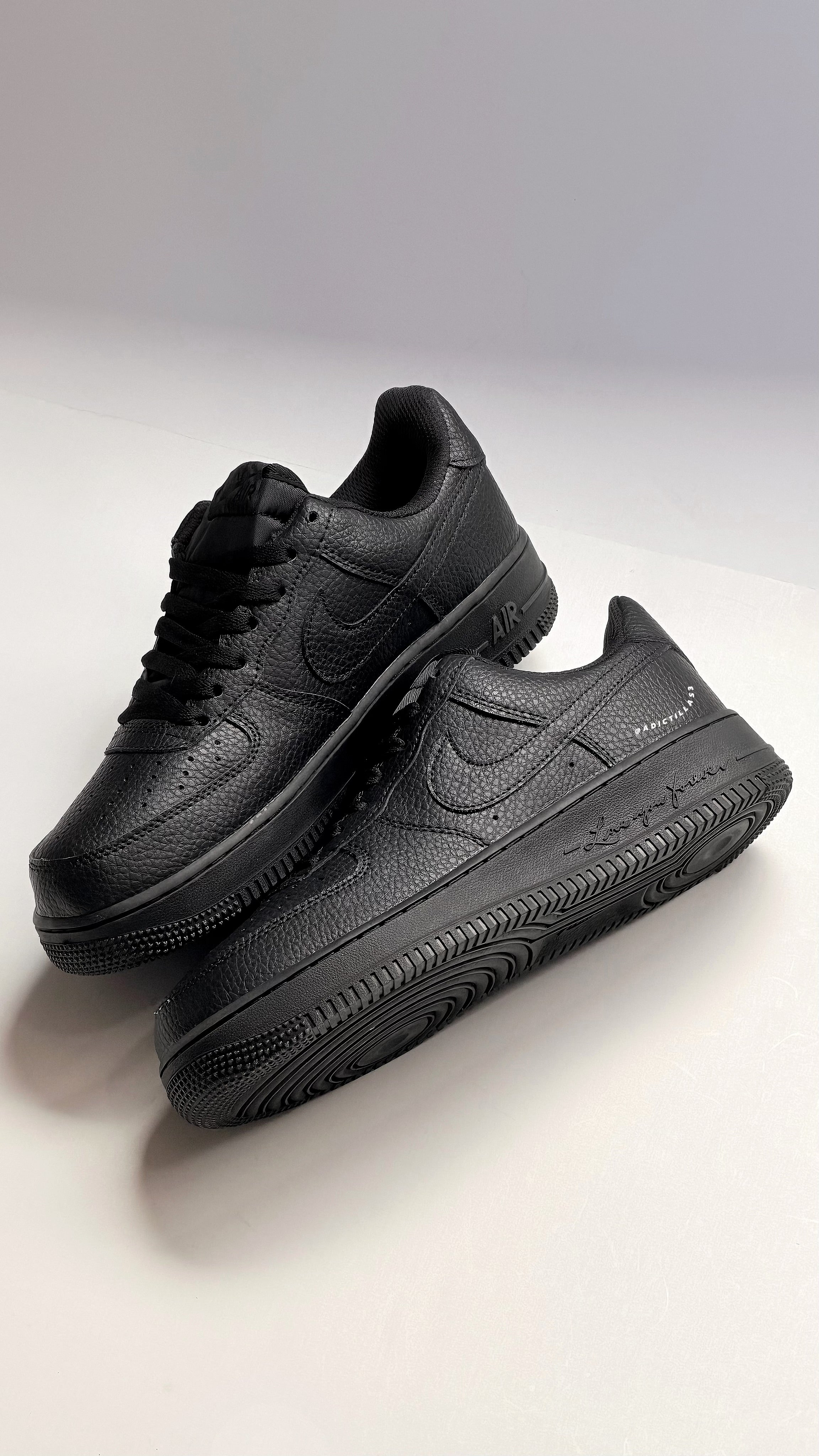 Nike AF1 x Drake