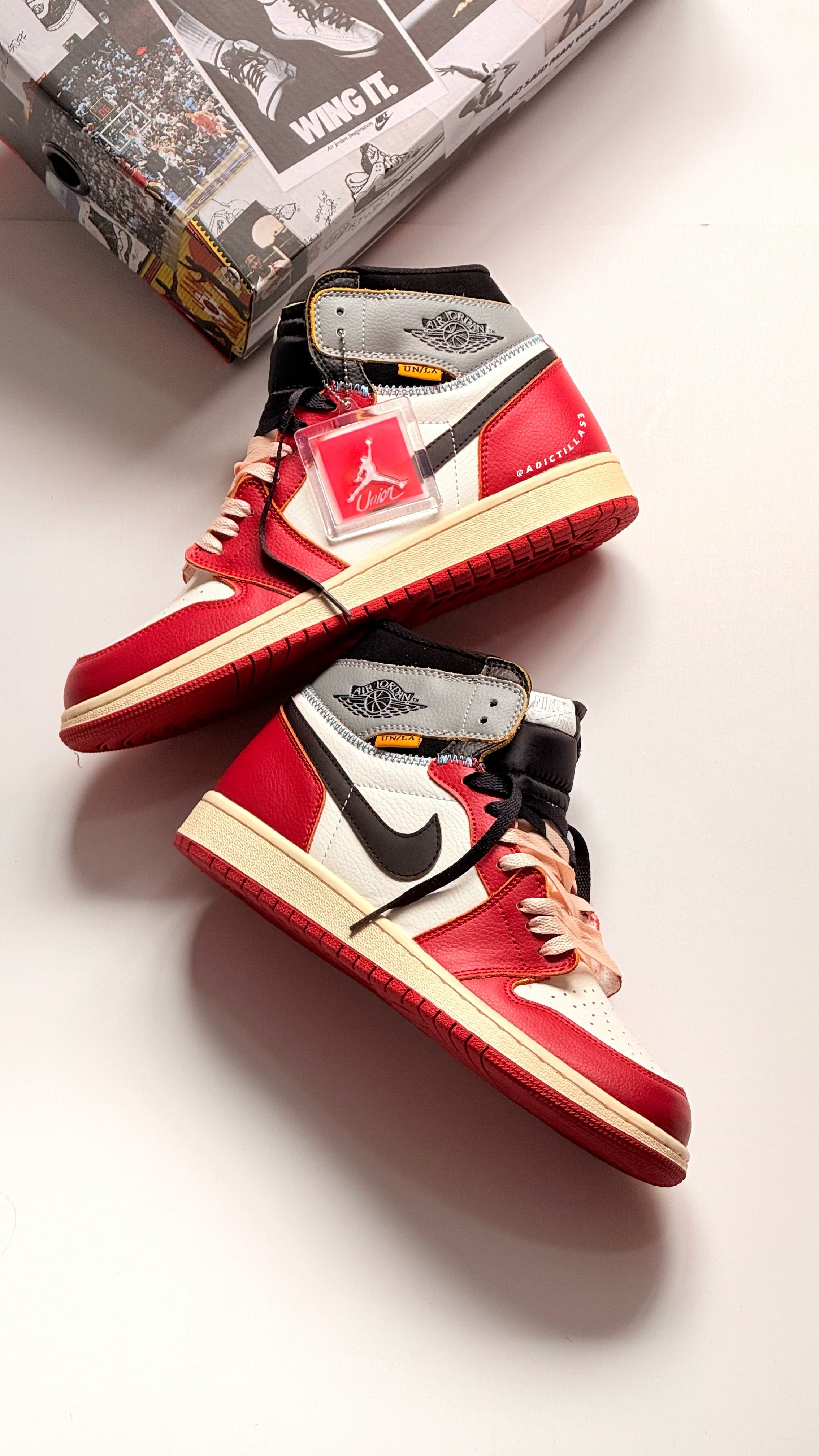 Air Jordan 1 x Union
Varsity Red and Shadow Grey