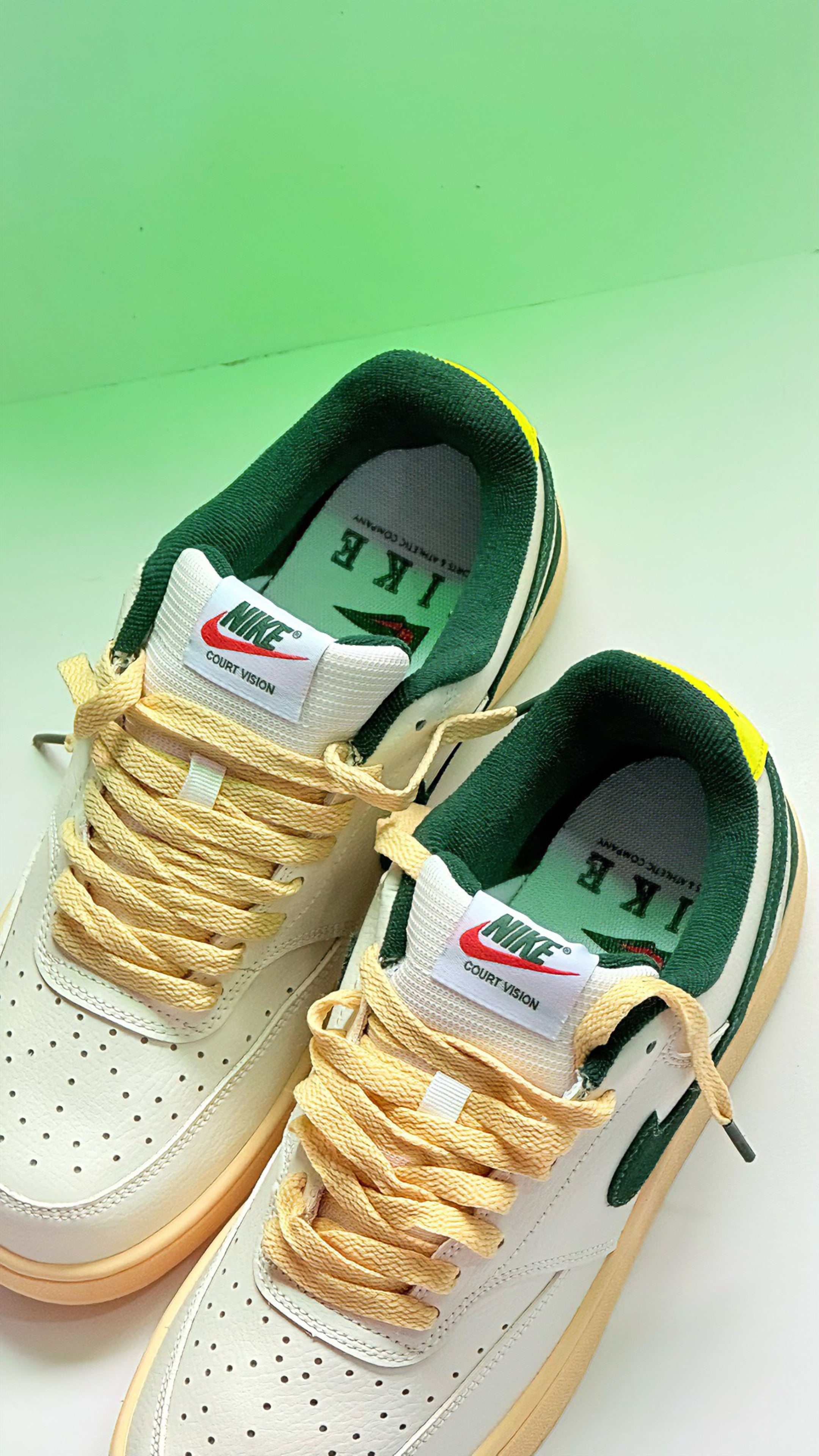 Nike Court Visión Low