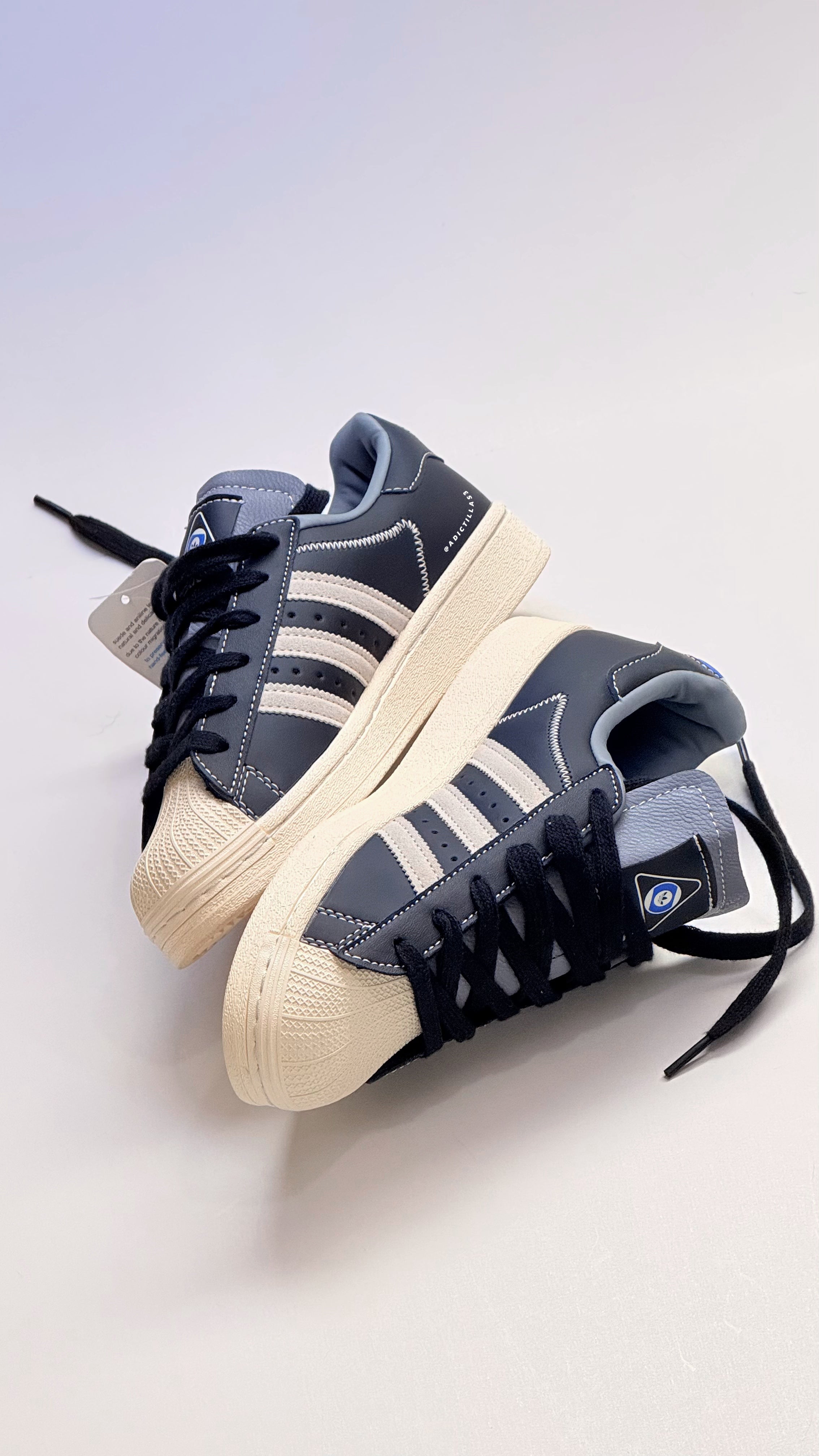 Adidas Superstar