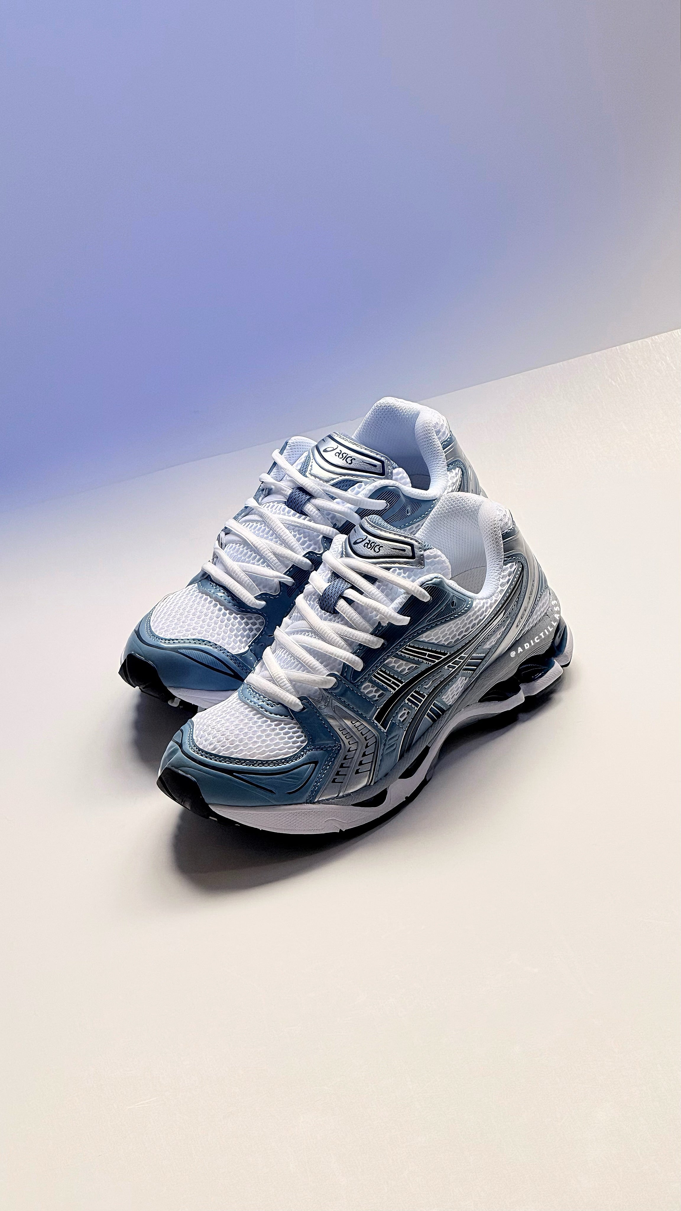 Asics Gel Kayano 14 ASICS
tenis "White Fjord Grey"
