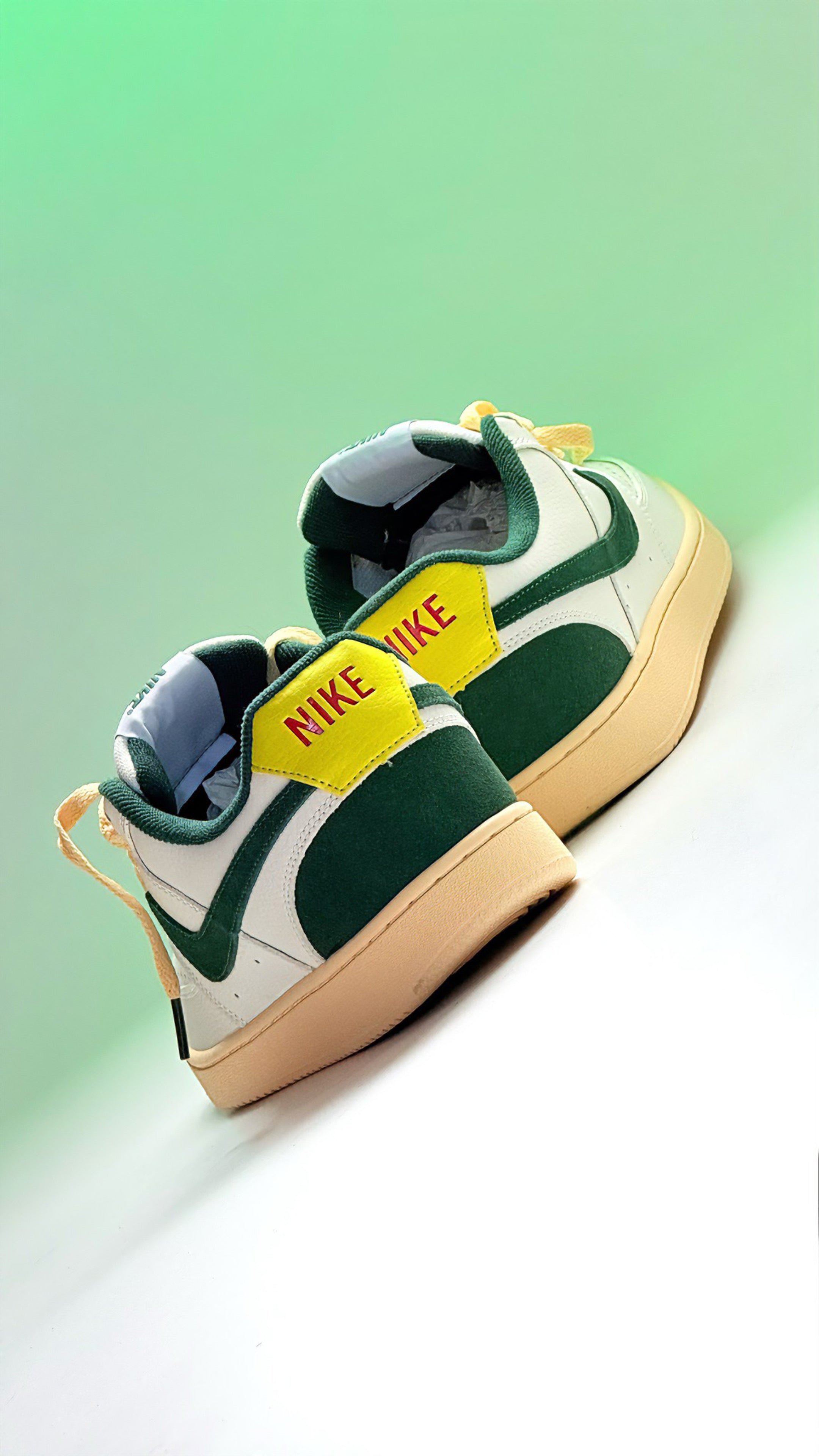 Nike Court Visión Low