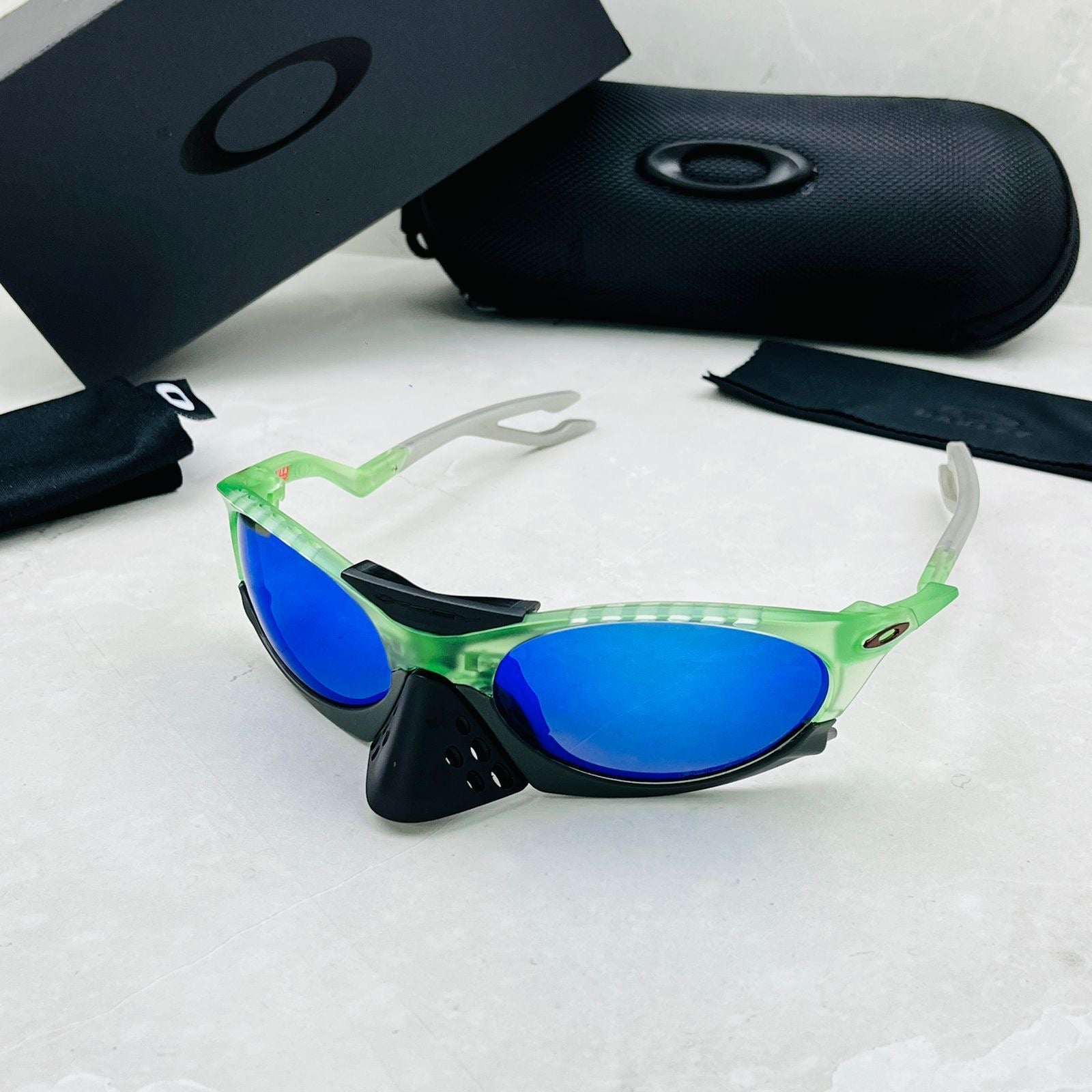 Lentes Oakley Plantaris