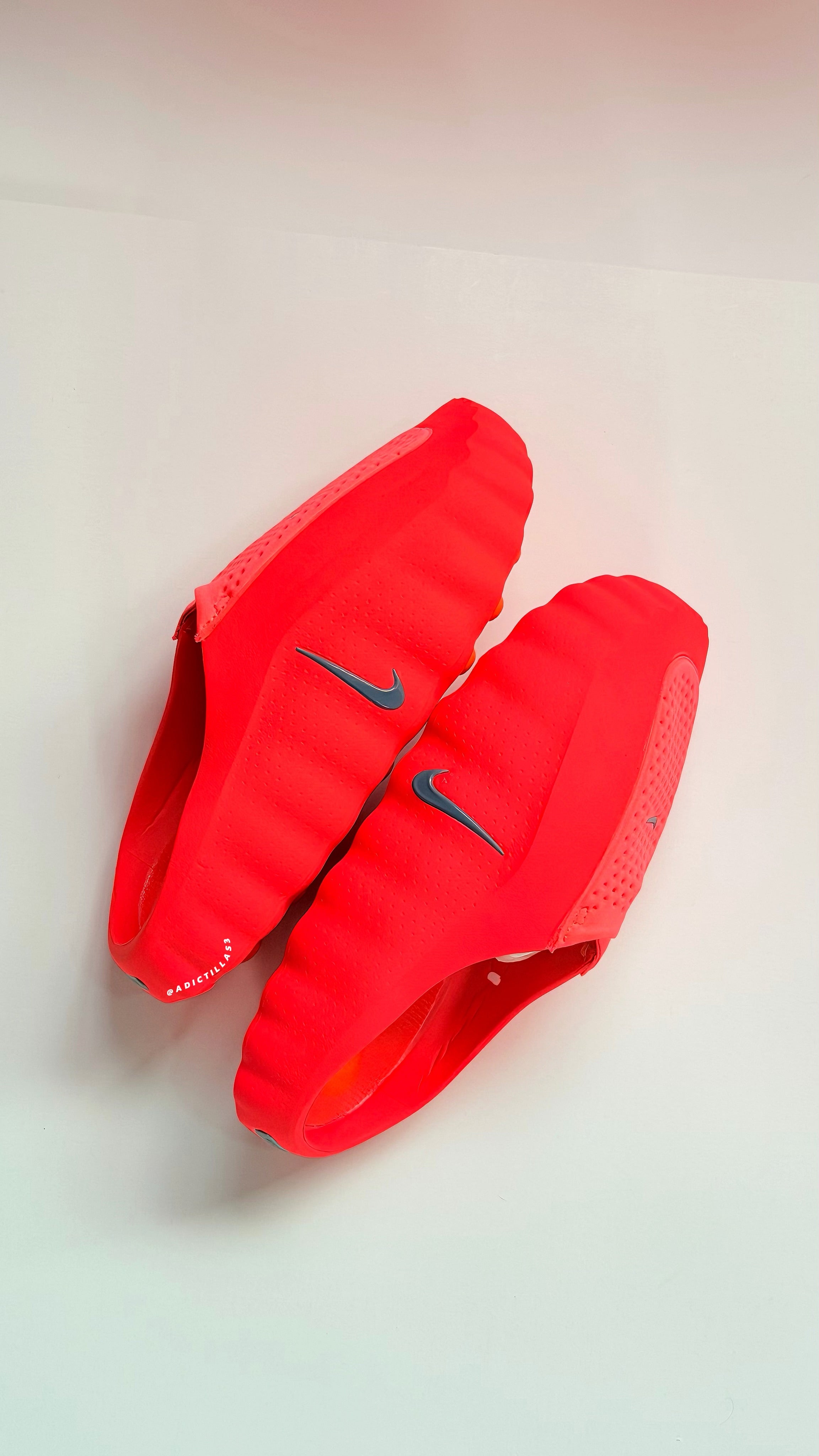 Nike Mind 001
