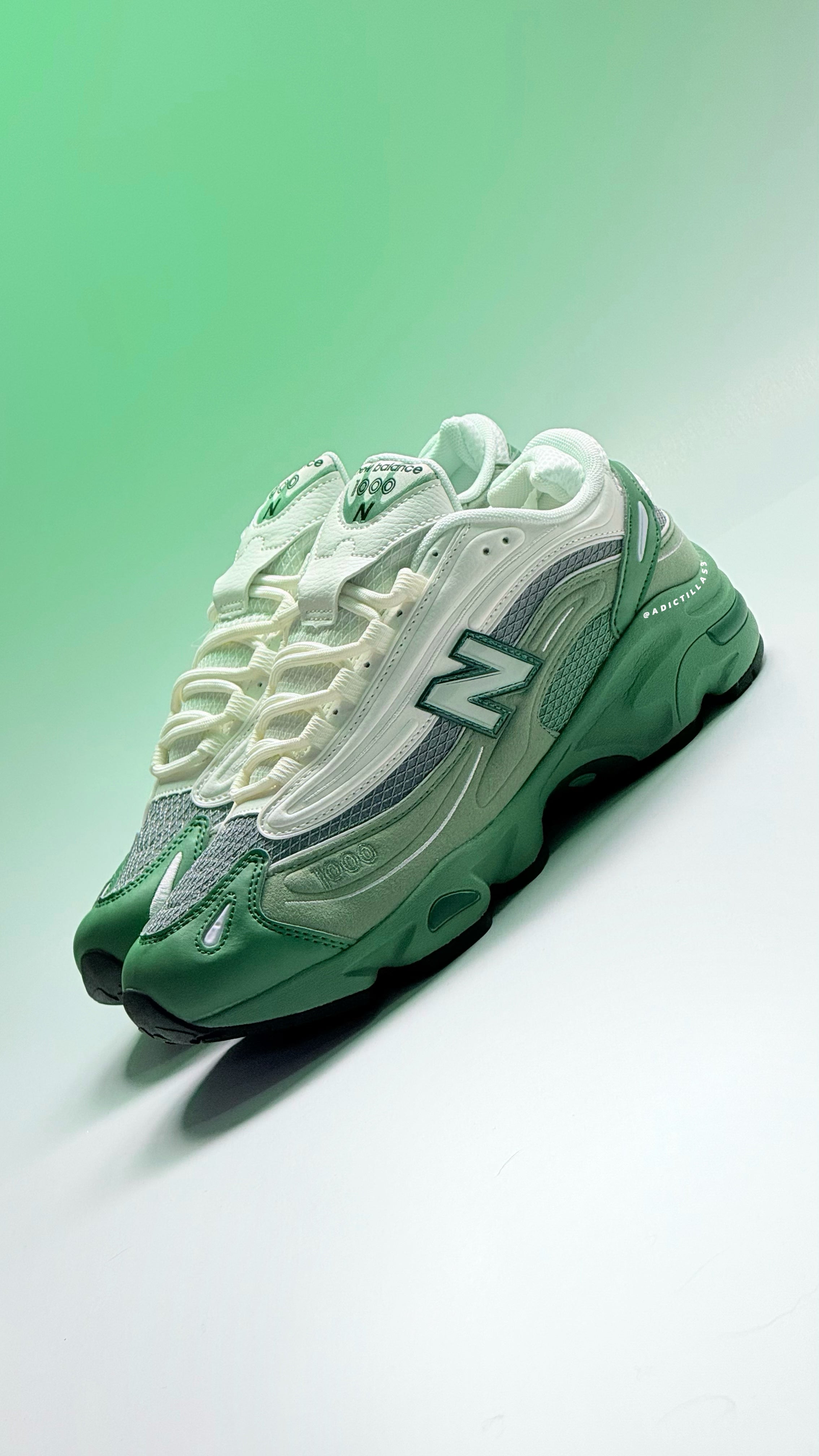 New Balance 1000 Green