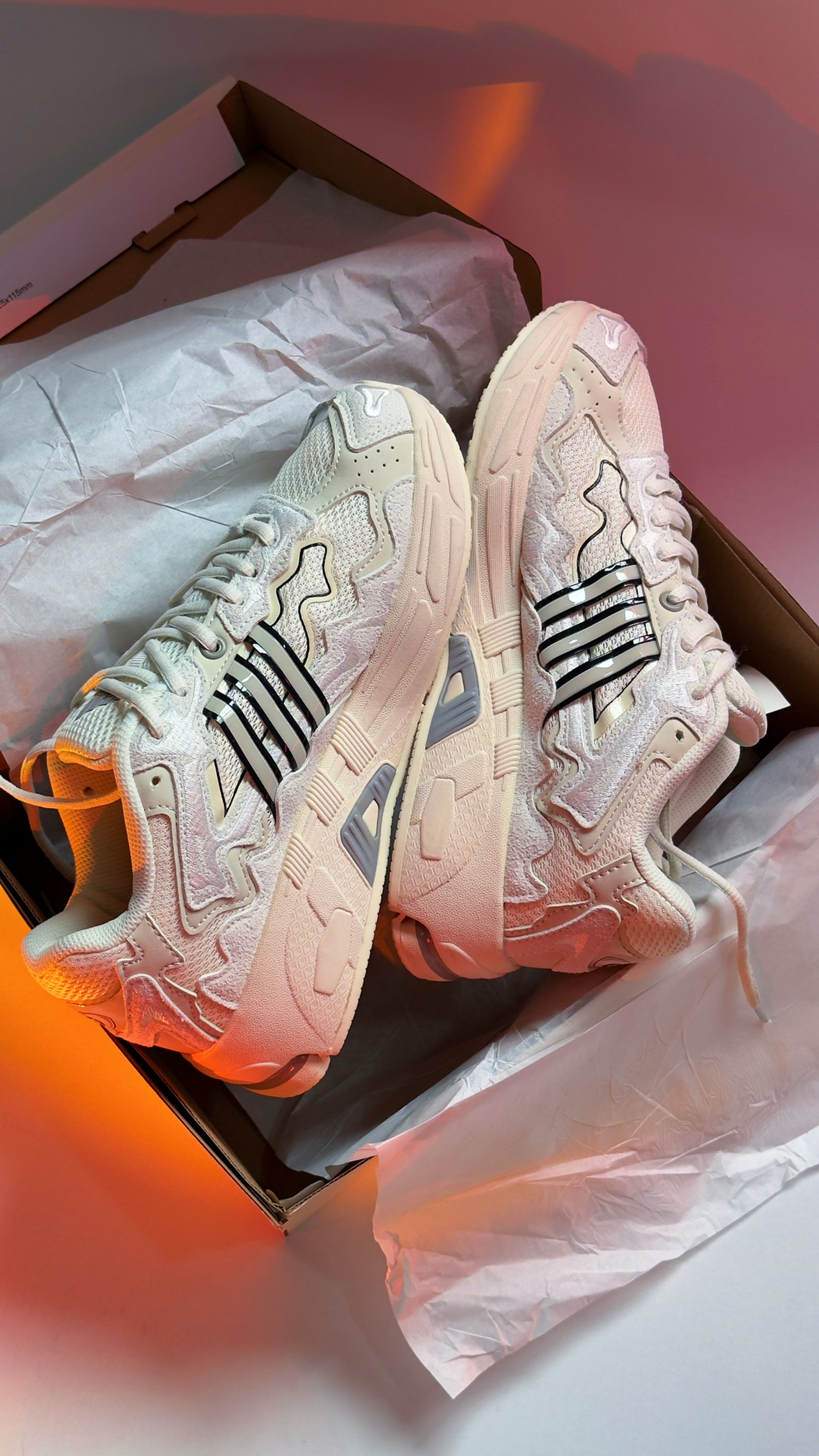 Adidas Response Cl x Bad Bunny Wonder White