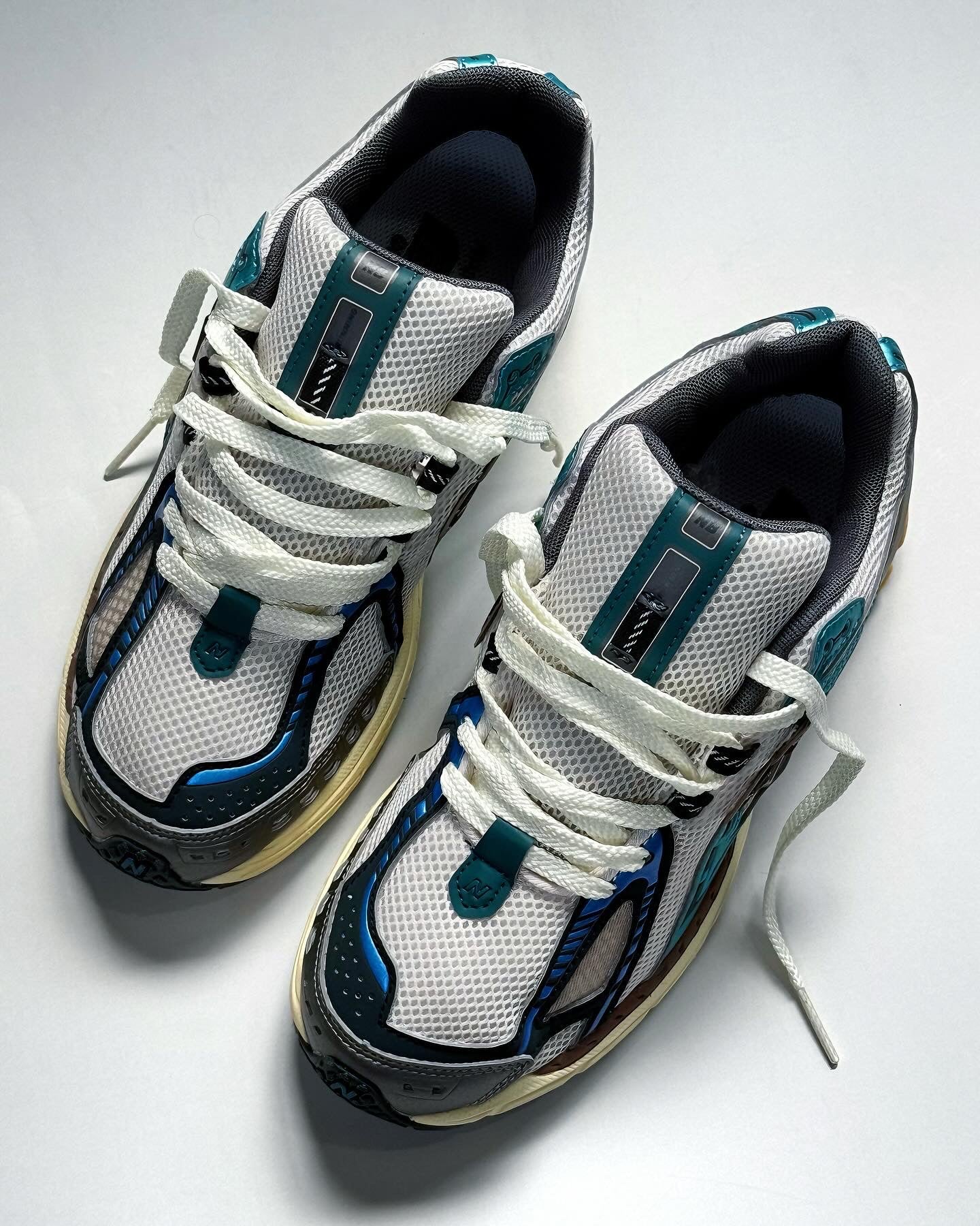 New Balance 1906 R Metallic Teal