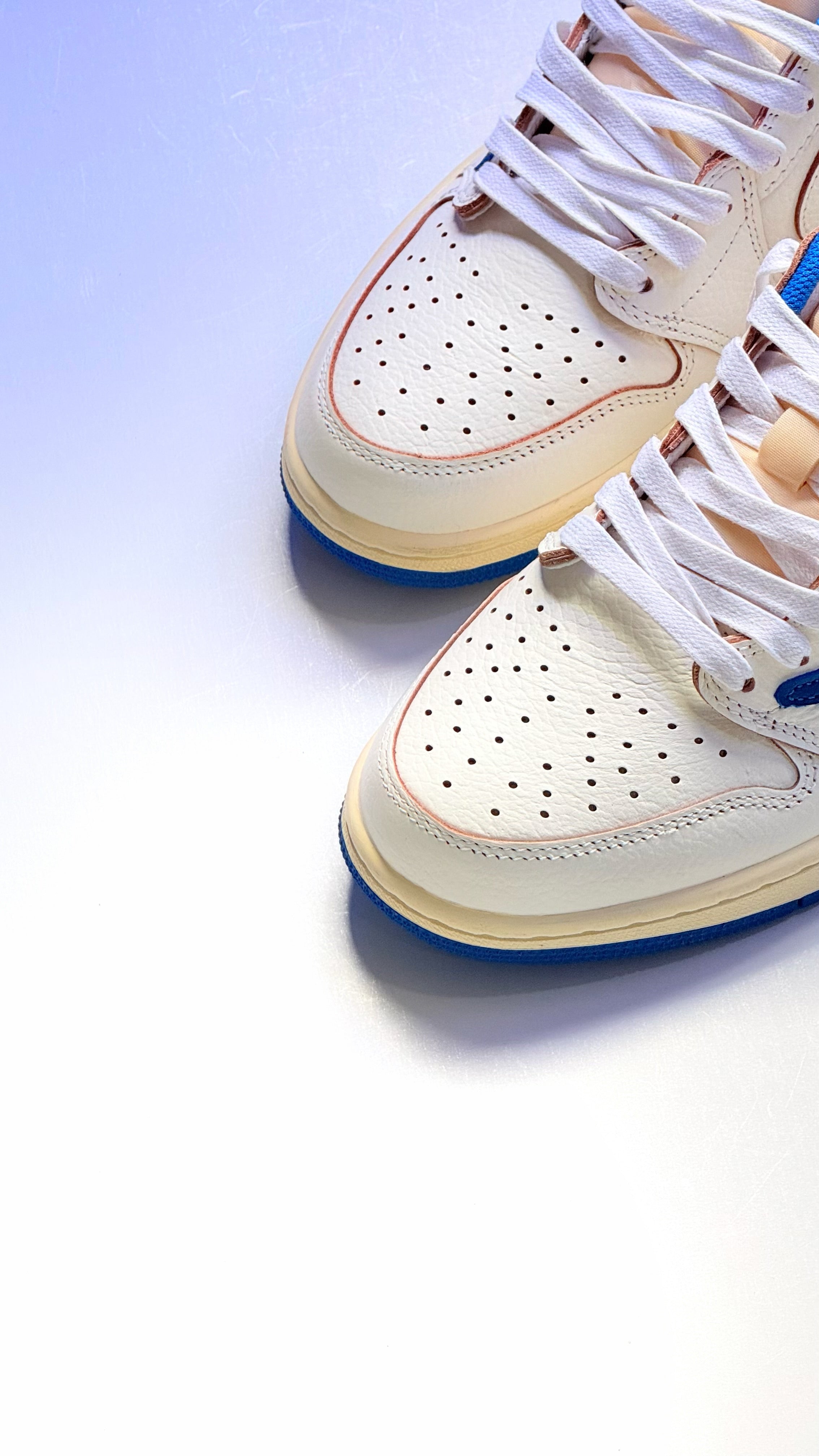 Travis Scott x Air Jordan 1 Low - Fragment Design