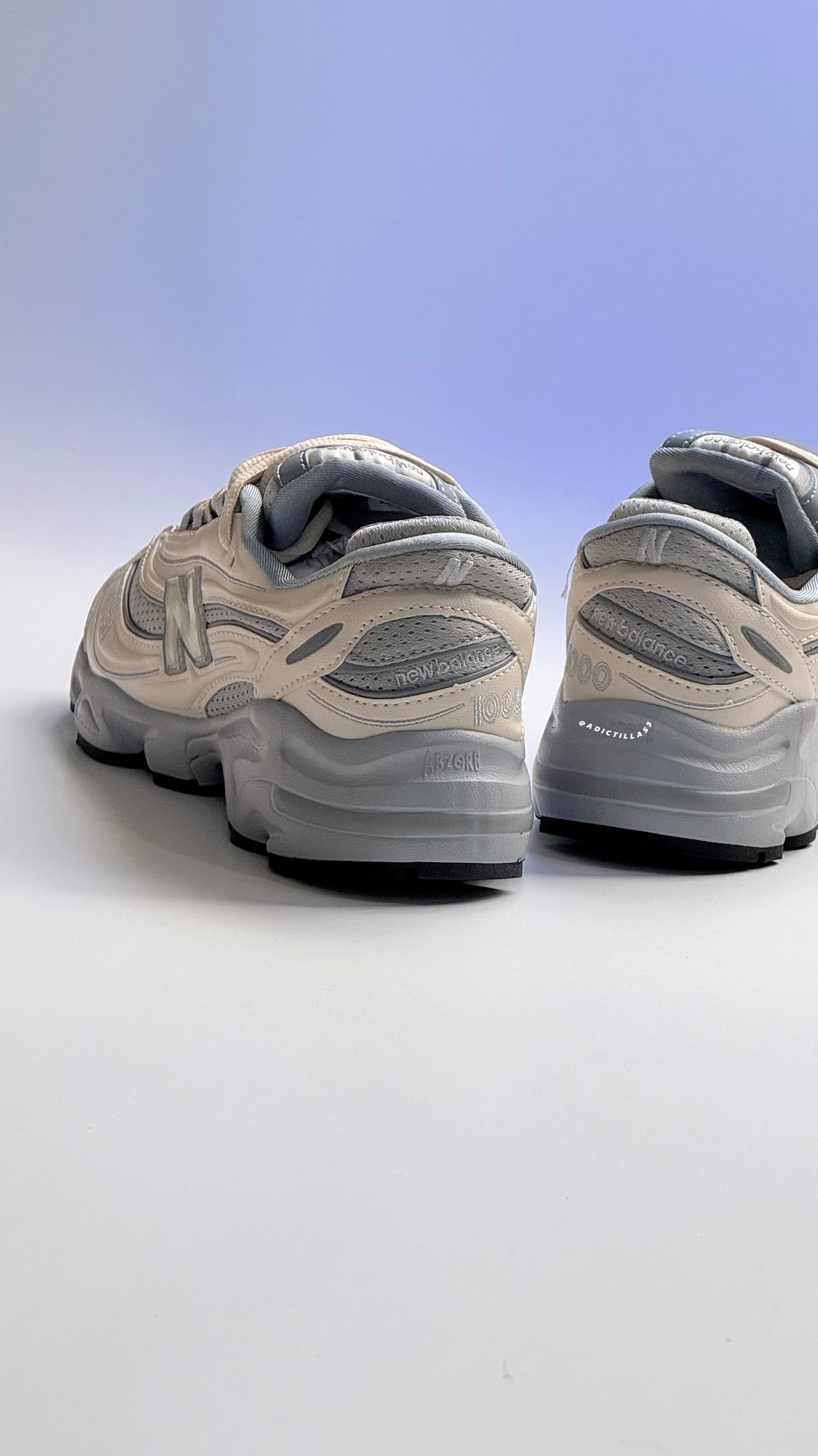 New Balance 1000 Silver
