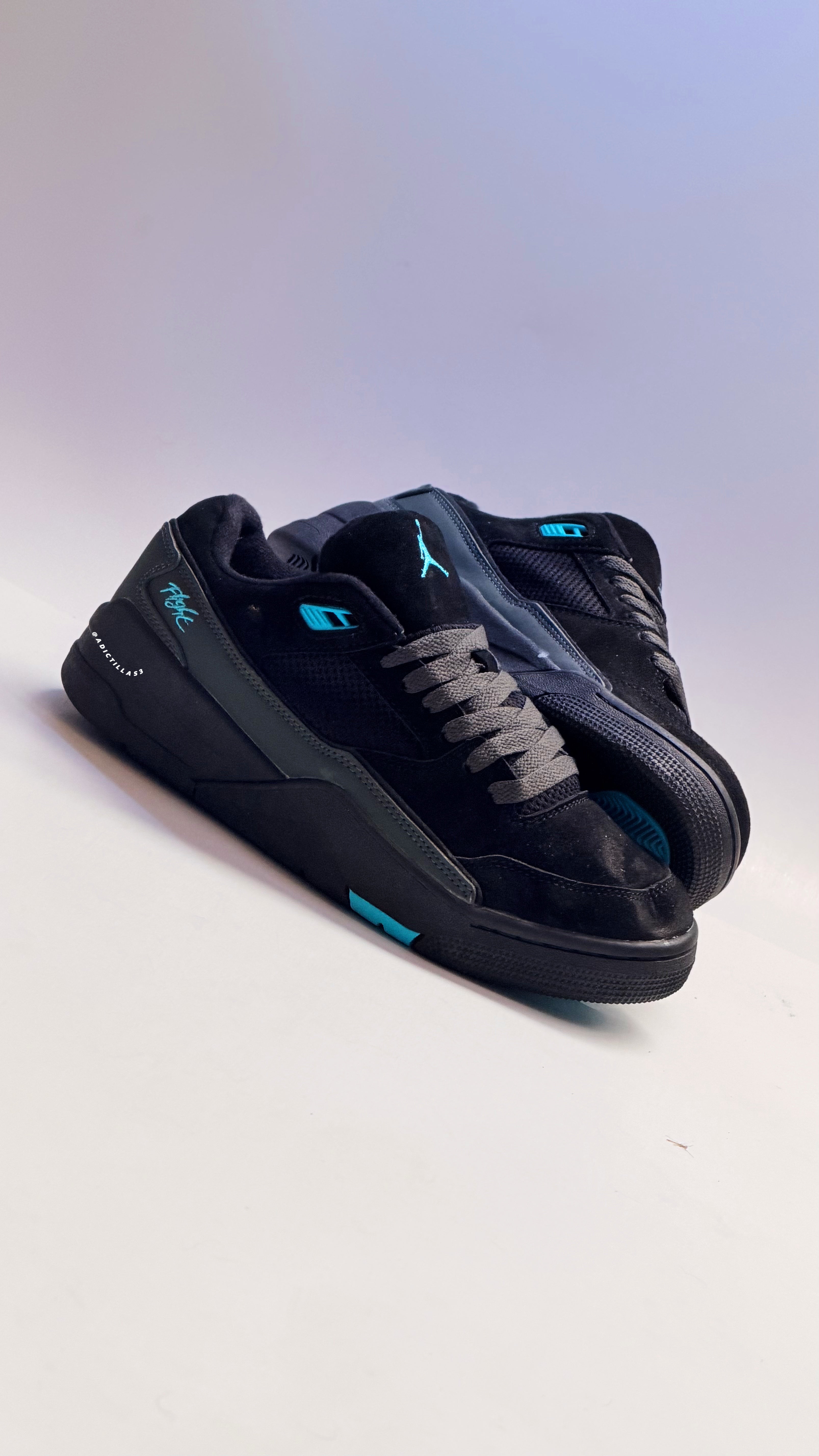 Jordan Flight Court
Black Gamma Blue