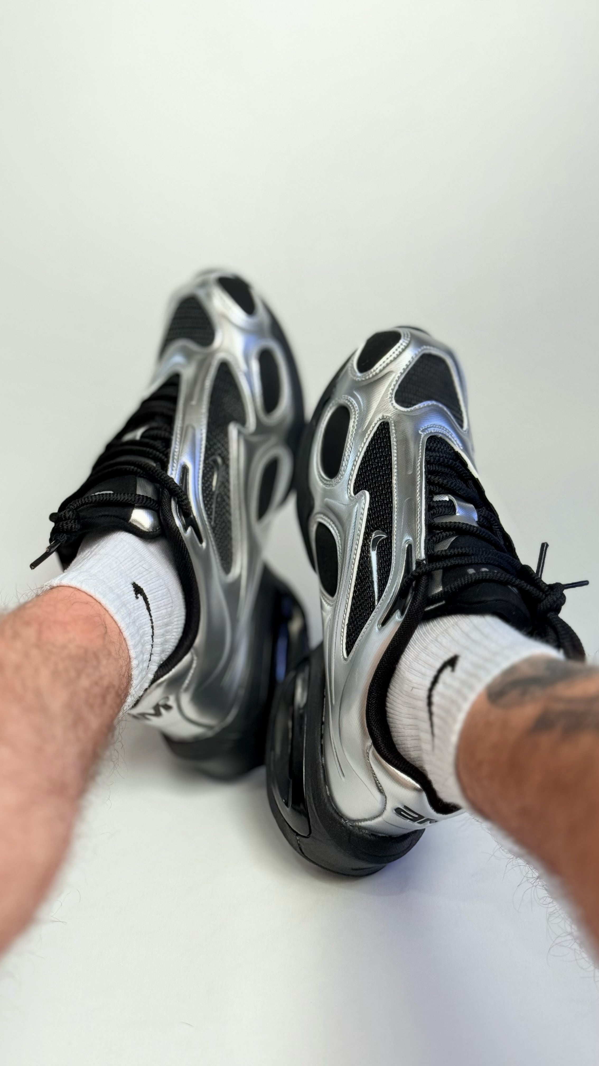 Tenis Nike Air Max Muse Black Metallic Silver