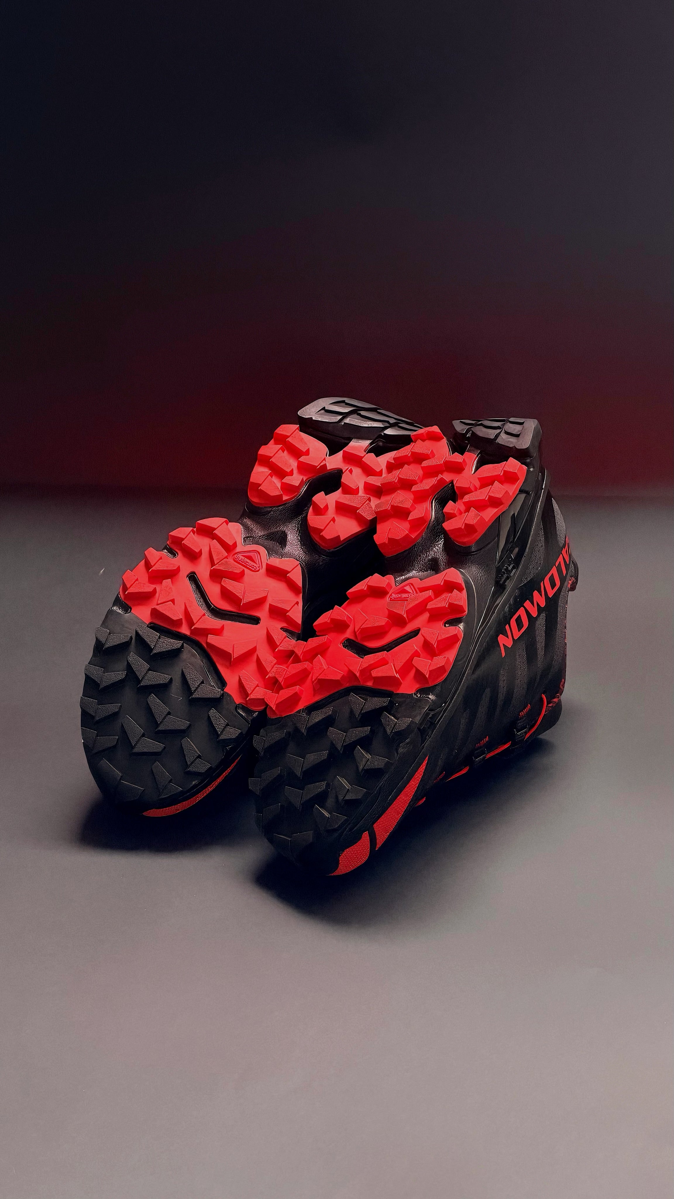 Salomon XT-4 OG El año de la serpiente, víbora roja