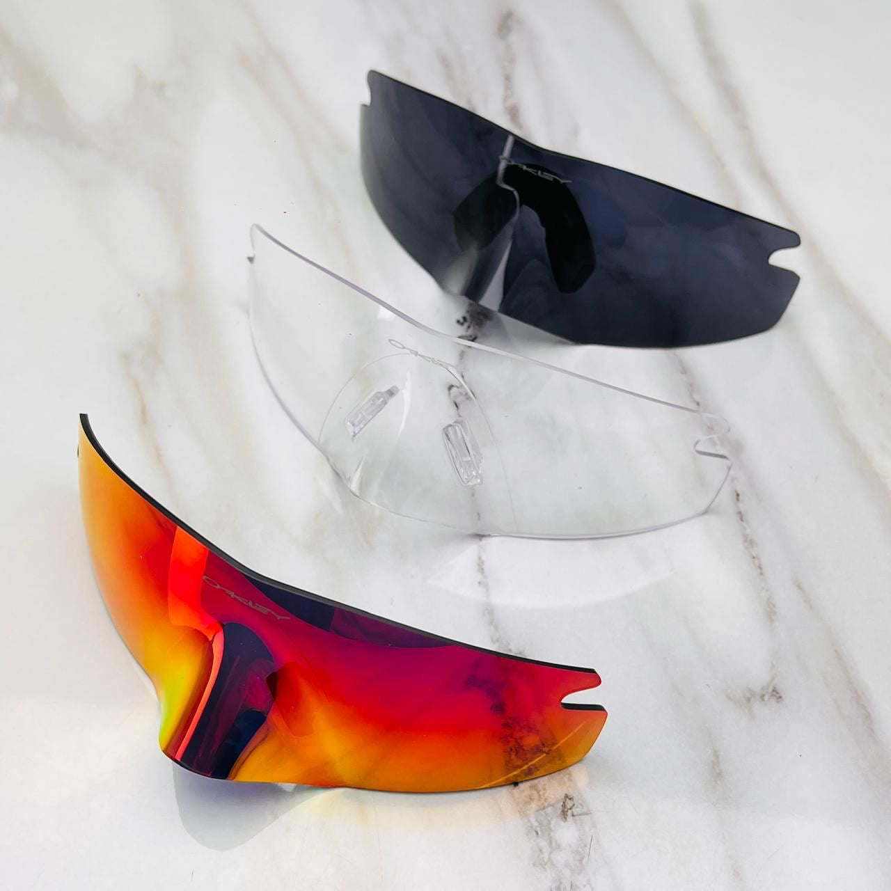 Lentes Oakley M-Frem Kato