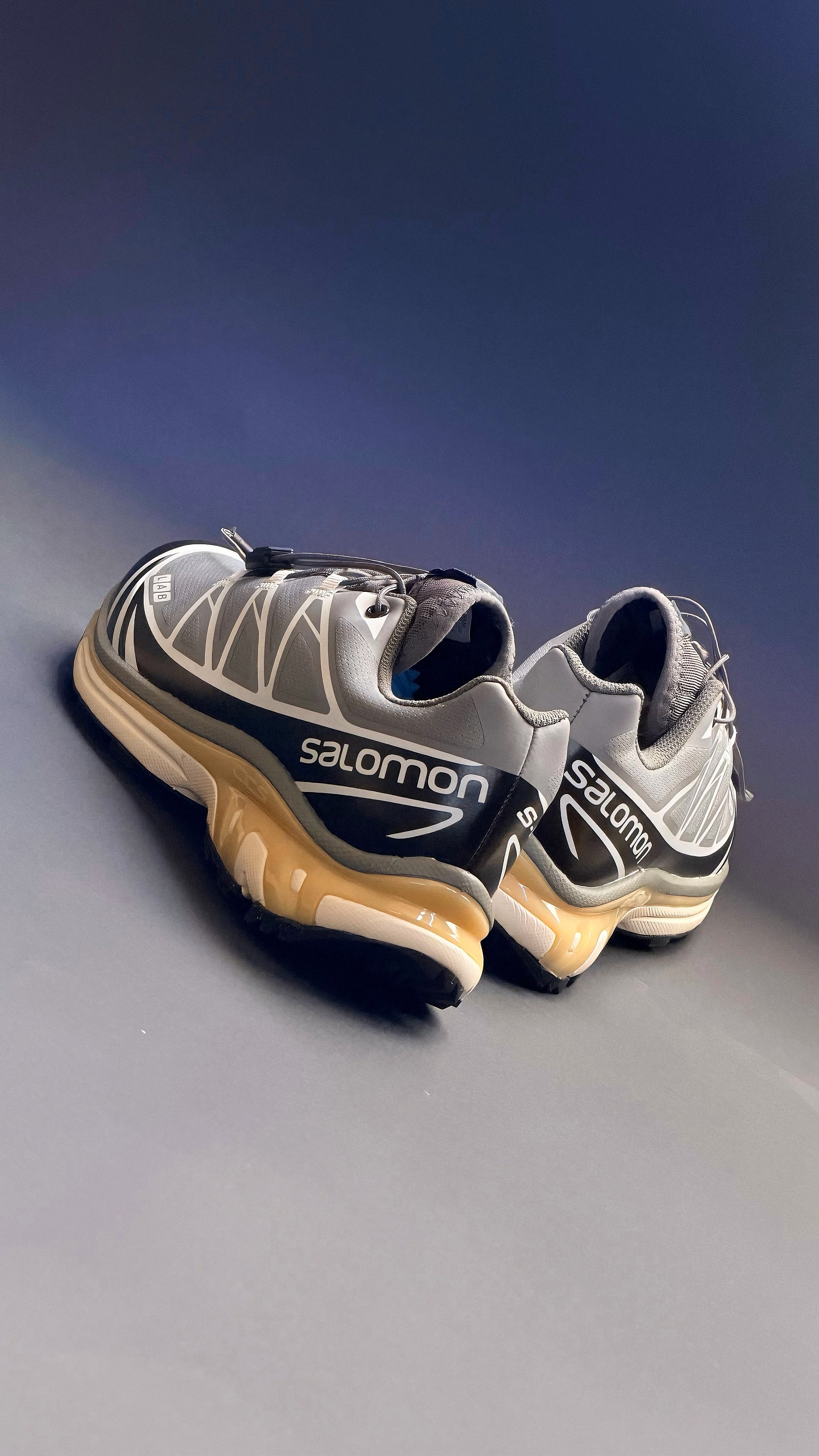 Salomón XT-6