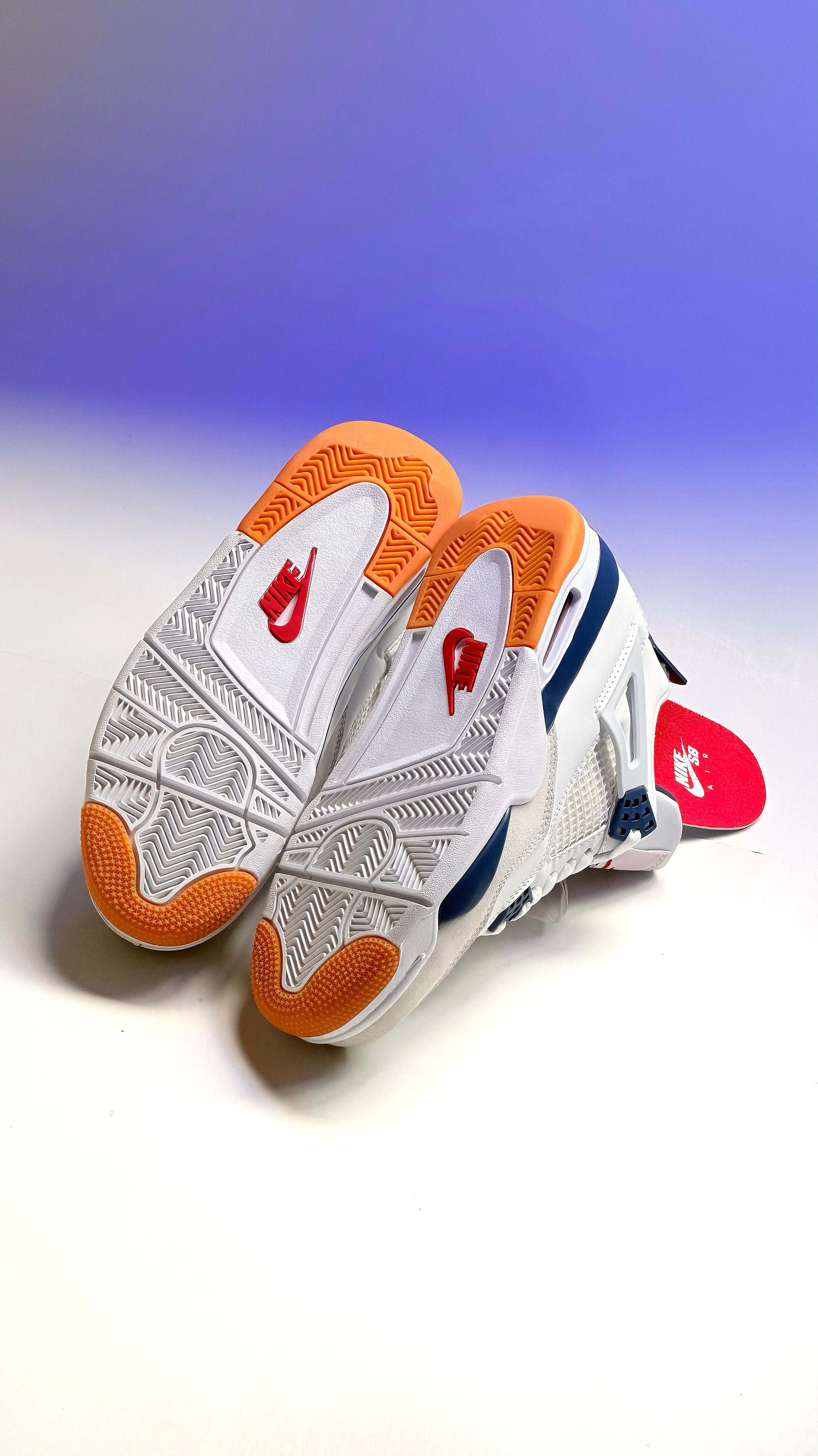 Nike SB x Air Jordan 4