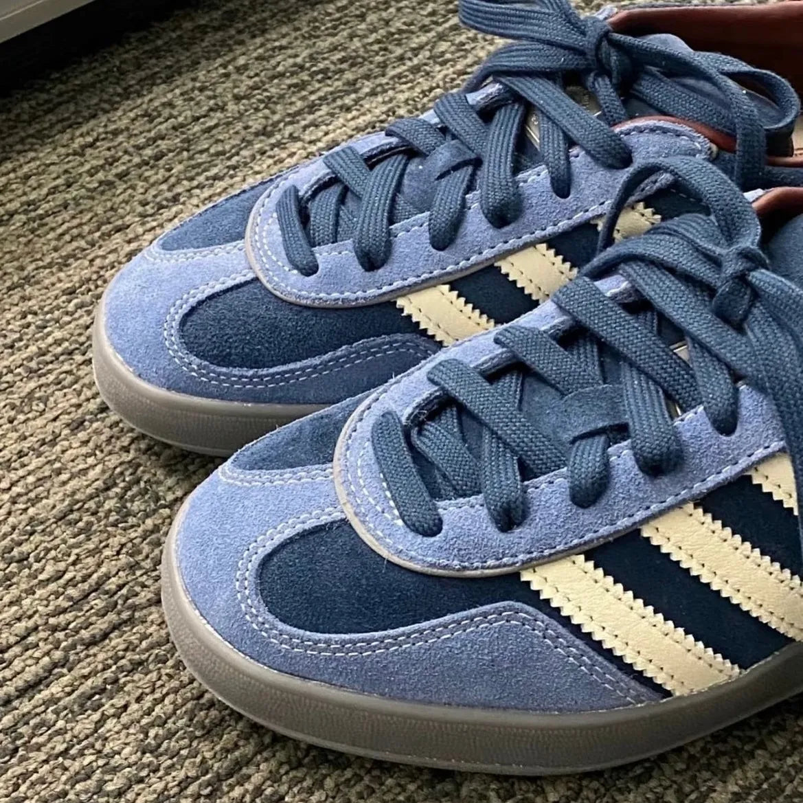 Adidas Gazelle Indoor Crew Navy Burgundy