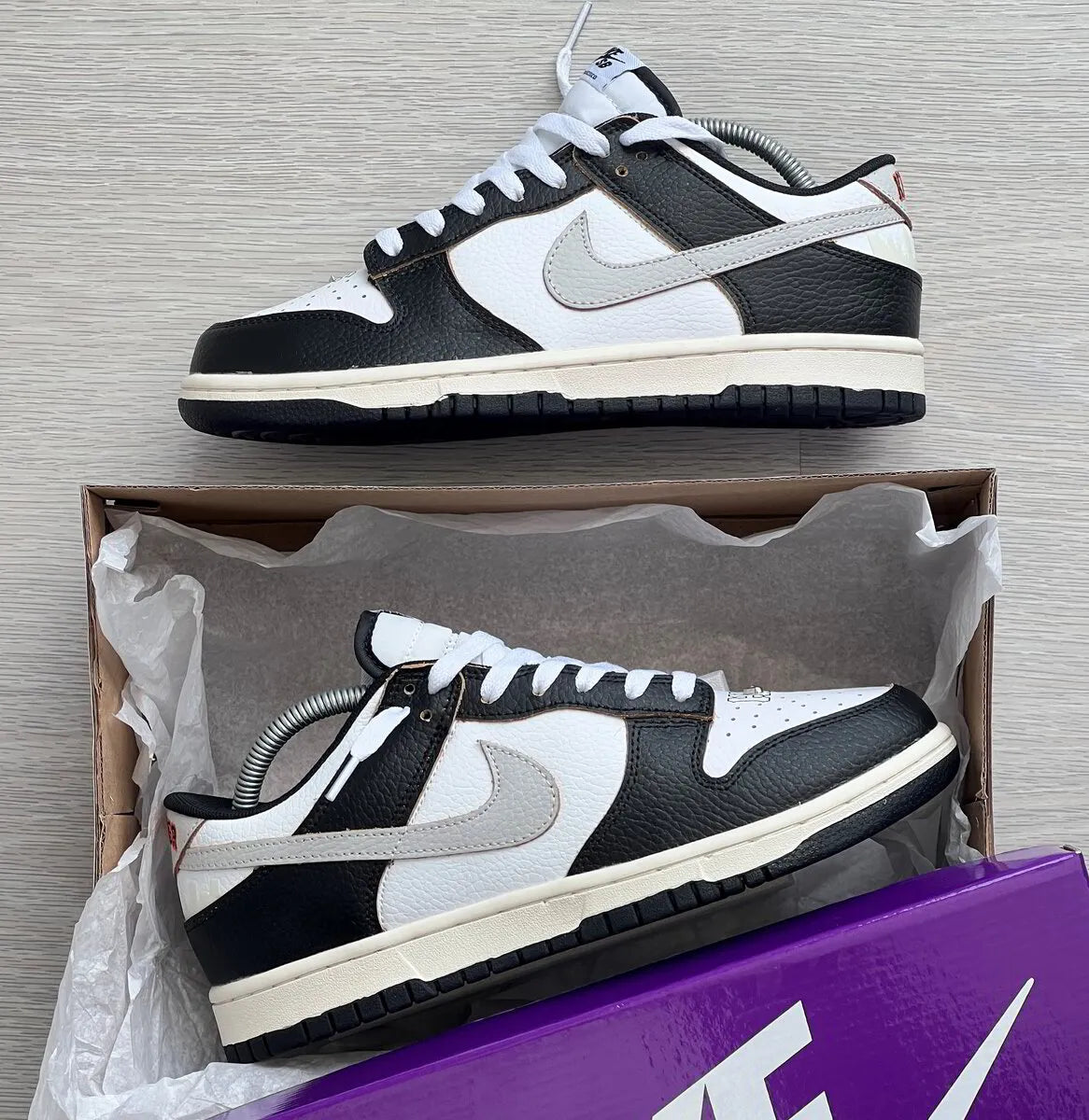 SB DUNK LOW x HUF