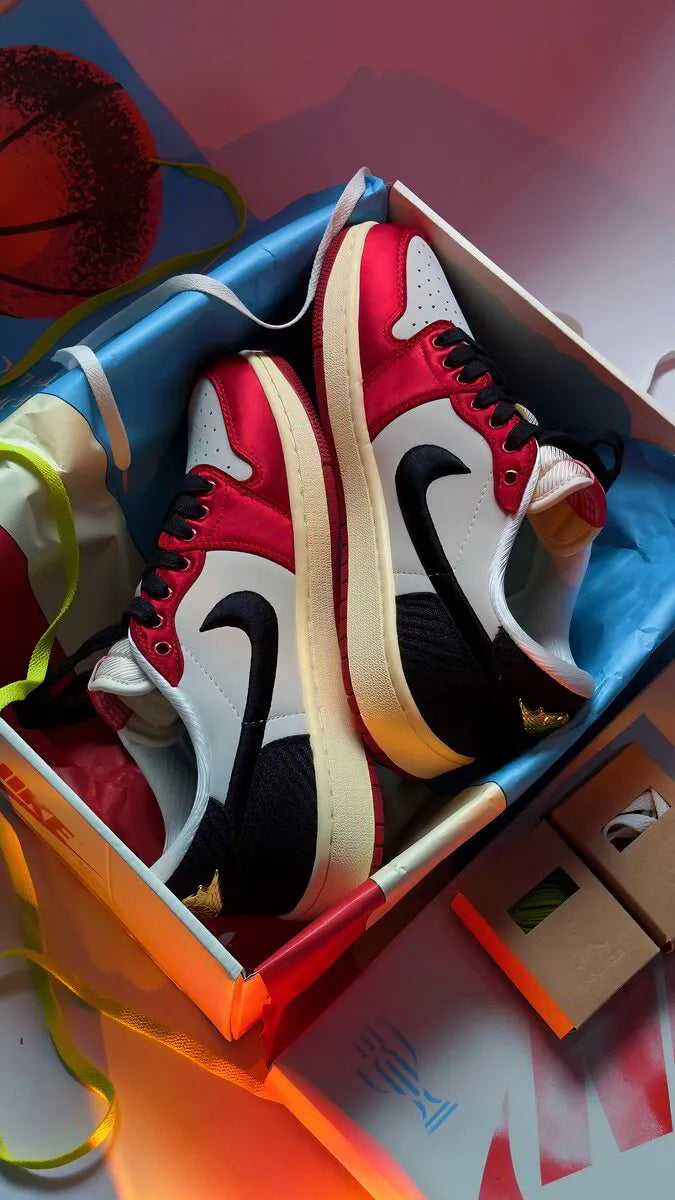 AIR JORDAN 1 LOW TROPHY ROOM