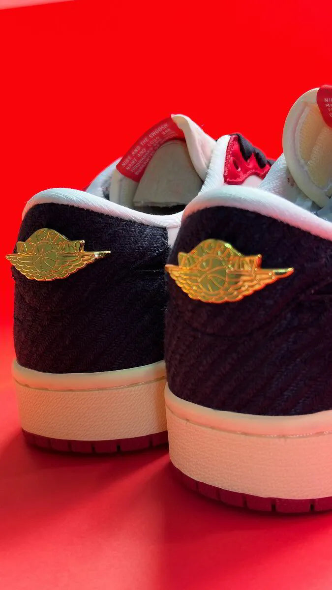 AIR JORDAN 1 LOW TROPHY ROOM