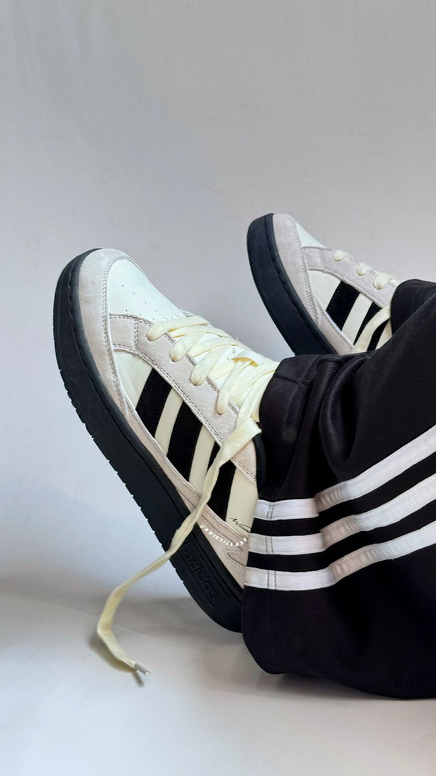 Adidas WCARD