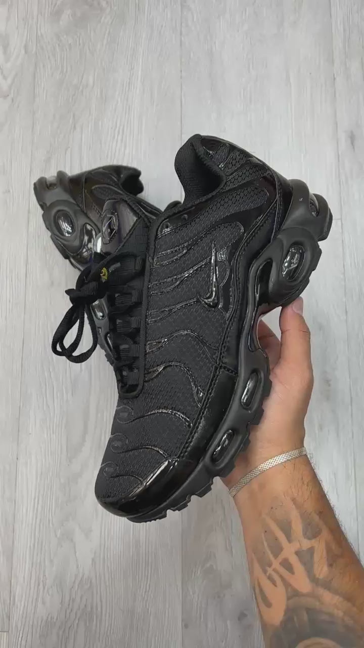 Nike Air Max TN Black