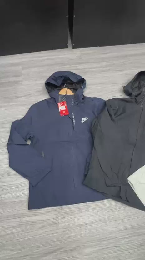 Jacket Nike rompe vientos