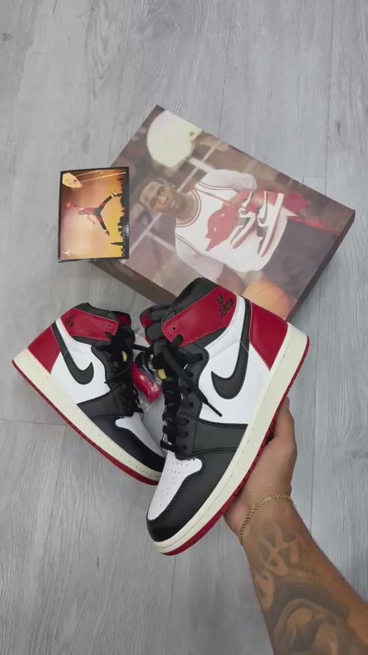 Jordan
tenis Air Jordan 1 High OG Black Toe Reimagined
